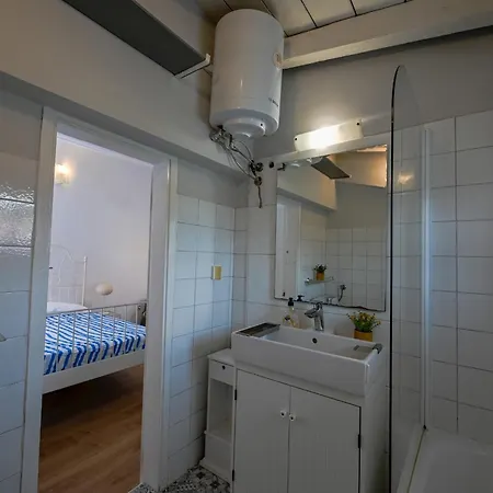 Laco Studio With Balcony Apartman